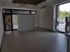 Locale commerciale in affitto ristrutturato a Lucca in via sarzanese - nave - 06, IMG-20170614-WA0021.jpg