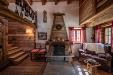 Appartamento in affitto a Courmayeur in localit� cuignon 1 - 03, AFFITTO COURMAYEUR: sala da pranzo con camino