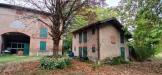 Casa indipendente in vendita con giardino a Modena in via goito 150 - portile - 03, 20260811_180647