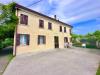 Casa indipendente in vendita da ristrutturare a Borgo Veneto - 02