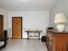 Appartamento bilocale in affitto a Cernobbio in via cinque giornate 2 - 04, ingresso
