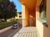 Casa indipendente in vendita con terrazzo a Como in via carso 52 - 04, Esterni propriet� - Ingresso appartamento