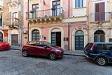 Casa indipendente in vendita con box doppio in larghezza a Catania in via santissima trinit 25 - 02, Via SS.Trinita 25 ct (2).jpg