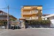 Appartamento in vendita con terrazzo a Catania in via imola 13 - 03, Via Imola 13 (2)