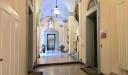 Appartamento bilocale in affitto a Bologna in vicolo spirito santo 14 - centro storico - 02, Via D'Azeglio ingresso