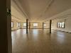 Ufficio in affitto con box doppio in larghezza a Parma in via giuseppe giusti 5 - 05, open space piano rialzato