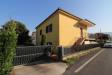 Casa indipendente in vendita con giardino a Montorio al Vomano in localit piane di collevecchio 110 - 05, Facciata