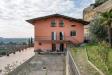 Casa indipendente in vendita con giardino a Capriolo in via castello 22 - 05, ingresso abitazione principale