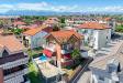 Casa indipendente in vendita con giardino a Nichelino in via fratelli cervi 19 - 02, Esterno