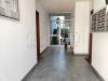 Appartamento in vendita con terrazzo a Vicenza in via quintino sella 90 - 06, Androne