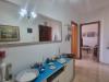Appartamento in vendita con terrazzo a Ventimiglia in via cornelio tacito 2 - logge - 02, disimpegno
