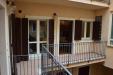 Appartamento bilocale in vendita a Ancona in piazza del plebiscito - centro storico - 04, 11 Balcone esclusivo e portone di accesso.jpg