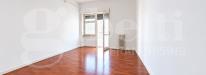 Appartamento in vendita a Roma - 05, stanza_vista_balcone.png