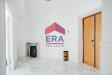 Appartamento in vendita con giardino a Roma in via asmara 26 - 08, Ingresso