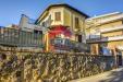 Villa in vendita con giardino a Roma in via monviso 9 - 02, Prospetto ingresso villino