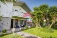 Villa in vendita con giardino a Ardea in viale piave 10 - 02, Facciata