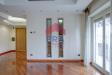 Appartamento in vendita a Roma in via quirino majorana 140 - 05, Salone