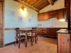 Casa indipendente in vendita con giardino a San Vincenzo in via aurelia saud 88 - 04, cucina
