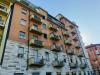 Appartamento bilocale in vendita con terrazzo a Torino in via sempione 144 - 02, STABILE
