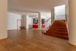 Villa in vendita con giardino a Gioia del Colle in strada vicinale vecchia di matera 369 - 06, Guardaroba