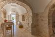 Casa indipendente in vendita con giardino a Locorotondo in contrada pozzomasiello nunzio 18 - 05, dettagli