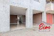 Appartamento in vendita con box a Novara in via boves snc - vignale - 06, Trilocale in vendita a Vignale