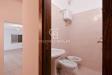 Magazzino in vendita a Lecce in via alfonso lamarmora - 08, bagno