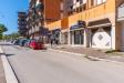 Locale commerciale in vendita a Andria in via g. ceruti 76 - 02, Foto 2