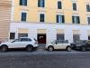 Locale commerciale in vendita da ristrutturare a Roma in via di san giovanni in laterano 196/198 - 06, facciata