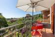 Casa indipendente in vendita con giardino a Lucca in via di moriano 3000 - 05, Esterno - terrazza