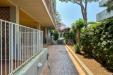 Appartamento in vendita con giardino a Santa Marinella - lungomare - 06, ingresso edificio