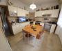 Villa in vendita con giardino a Pomezia in lungomare delle sirene - 05, Cucina
