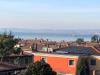 Appartamento in vendita con giardino a Garda in via vittorio monese - 02, vista lago.jpeg