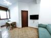 Appartamento bilocale in affitto nuovo a Milano in via roberto bellarmino 13/1 - 03, Soggiorno con cucina a vista