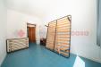 Appartamento bilocale in vendita da ristrutturare a Cecina - 07, 11.jpg
