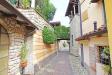 Villa in vendita con giardino a Almenno San Bartolomeo in via fratelli manzoni - 05, Corte interna