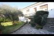 Villa in vendita con giardino a Lucca - nord - 02, Villa singola a 7 Km da Lucca in zona tranquilla (