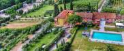 Casa indipendente in vendita con giardino a Lucca in via di montecarlo 59 - est - 02, Vendesi albergo Montecarlo Lucca con podere (4).jp