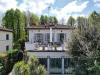 Villa in vendita nuovo a Lucca in viale pacini 35 - circonvallazione - 02, vendesi villa ristrutturata con giardino e terrazz