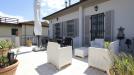 Villa in vendita nuovo a Lucca in viale pacini 35 - circonvallazione - 03, vendesi villa ristrutturata con giardino e terrazz