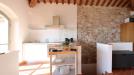 Casa indipendente in vendita con giardino a Capannori in per matraia 22 - nord - 06, vendesi appartamento ristrutturato con piscina IMG
