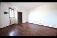 Appartamento in vendita da ristrutturare a Lucca in via di tiglio 271 - 06, APPARTAMENTO AL PIANO PRIMO IN PICCOLO CONDOMINIO