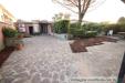 Villa in vendita con giardino a Lucca in via di corte cesarini 33 - 03, villa singola da ristrutturare (15)