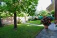 Villa in vendita con giardino a Pietrasanta in via boccherini - 04