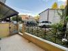 Casa indipendente in vendita con posto auto scoperto a Pietrasanta in via marconi - 05