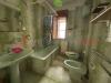 Appartamento in vendita da ristrutturare a Taranto - 10, bagno.JPG