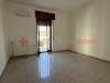 Appartamento in vendita ristrutturato a Taranto - 02, camera.JPG