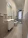 Appartamento in vendita ristrutturato a Roma - 09, bagno 1.jpeg