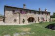 Rustico in vendita con giardino a Todi - 07, Affascinante Casale con Agriturismo, Piscina e Cen