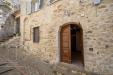 Casa indipendente in vendita con giardino a Todi - 02, cielo terra ristrutturato con spazio esterno priva